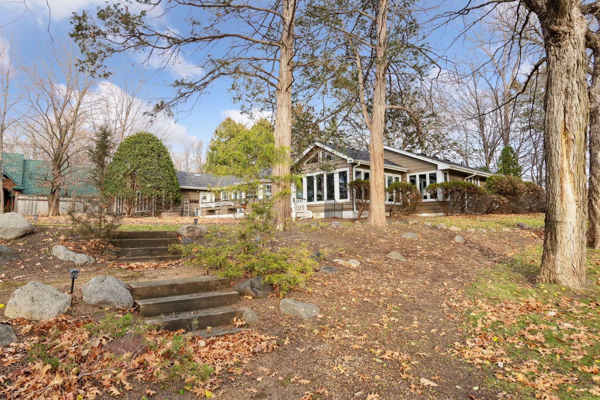 27940 Smithtown Road