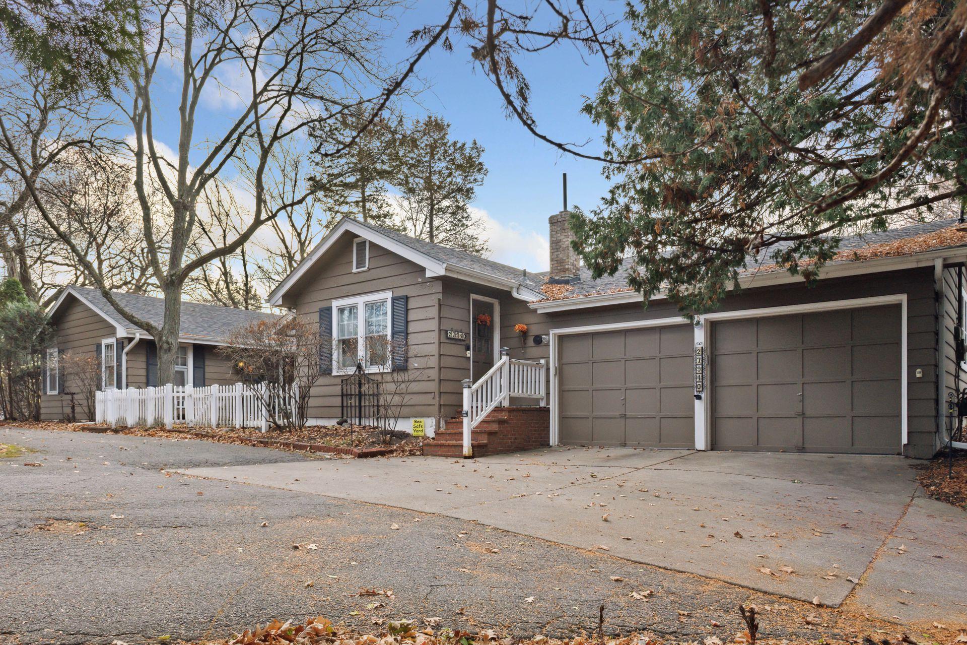 27940 Smithtown Road