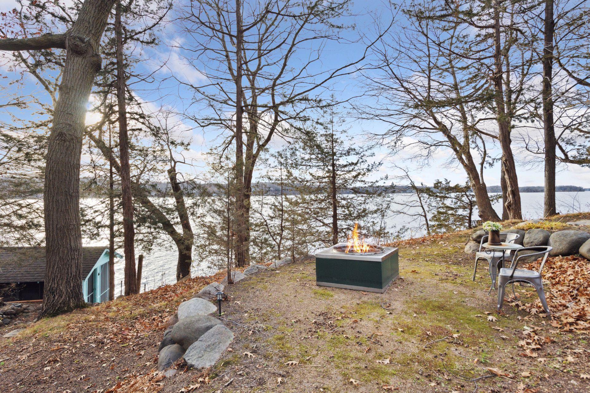 27940 Smithtown Road