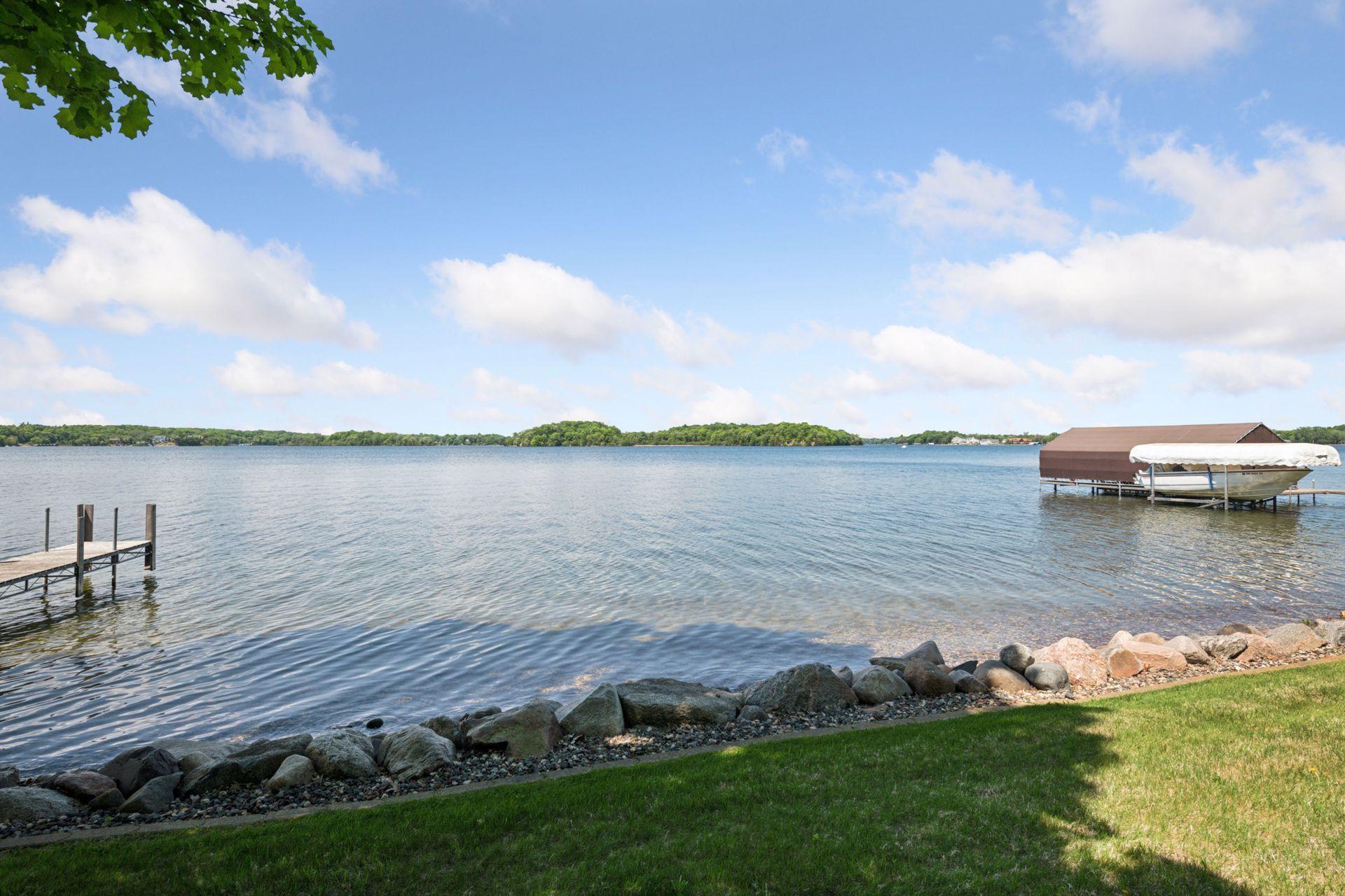 28235 Boulder Circle