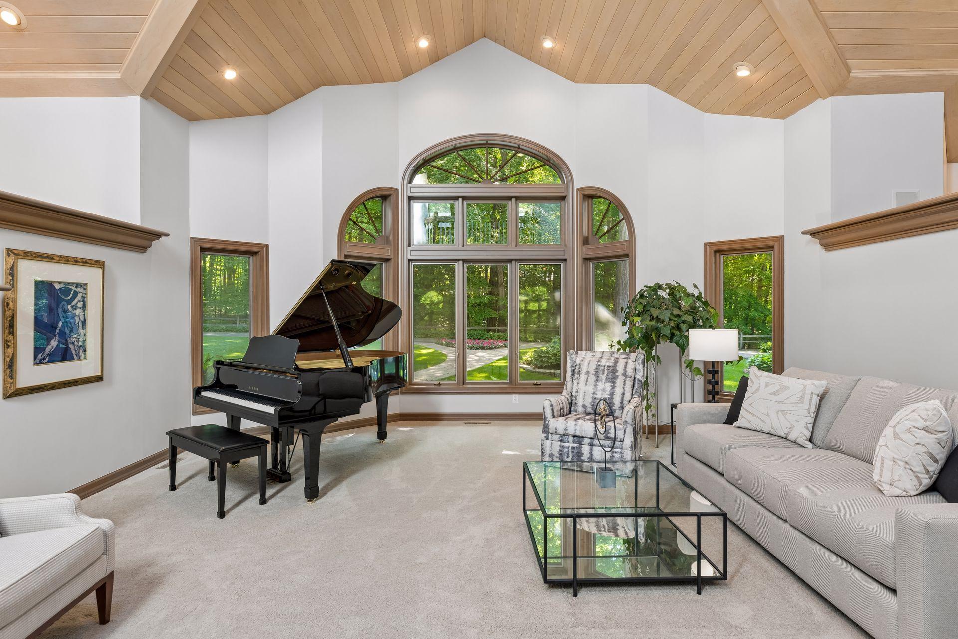 1420 Tamarack Drive