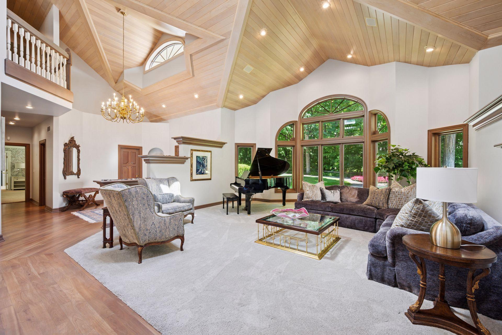 1420 Tamarack Drive