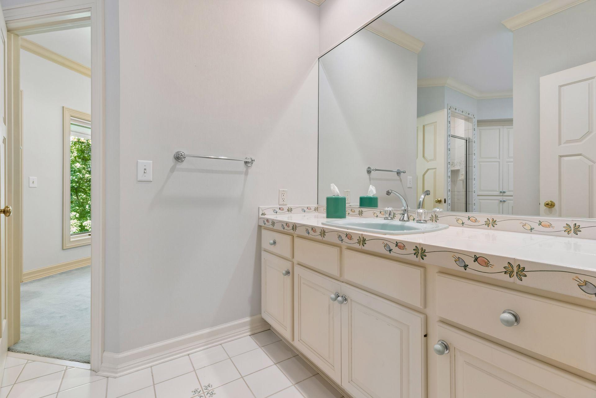1420 Tamarack Drive