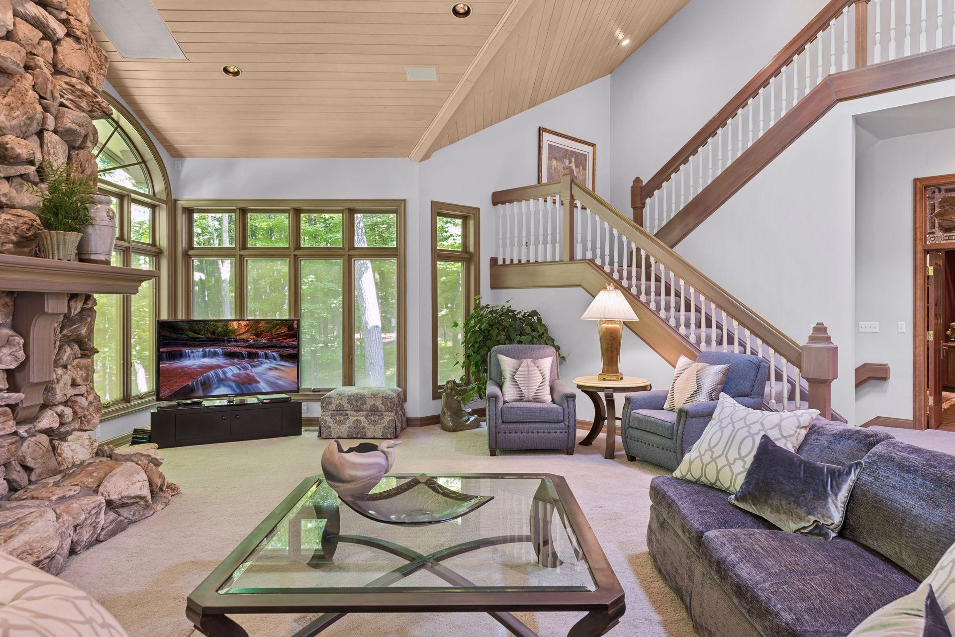 1420 Tamarack Drive