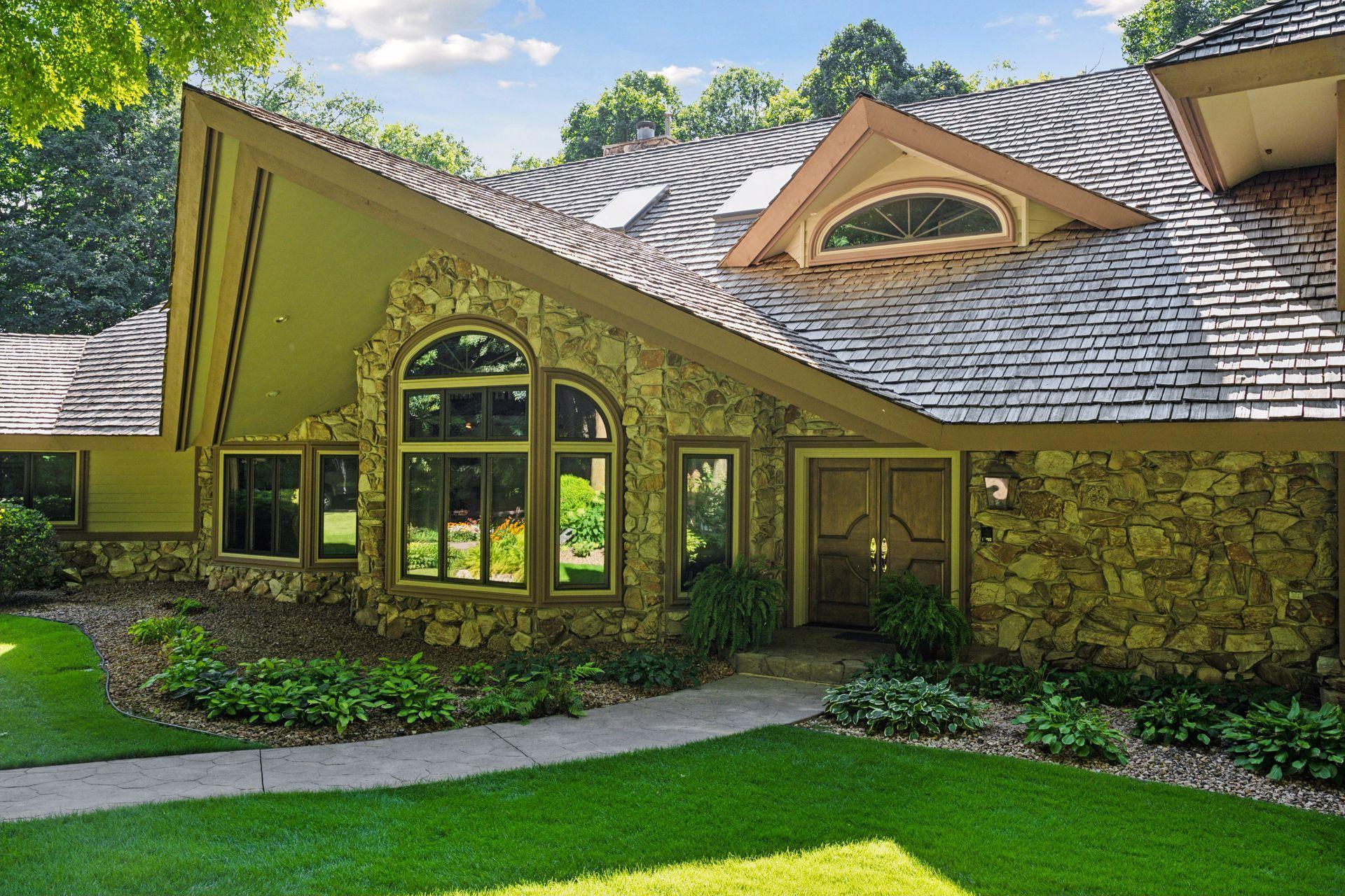 1420 Tamarack Drive