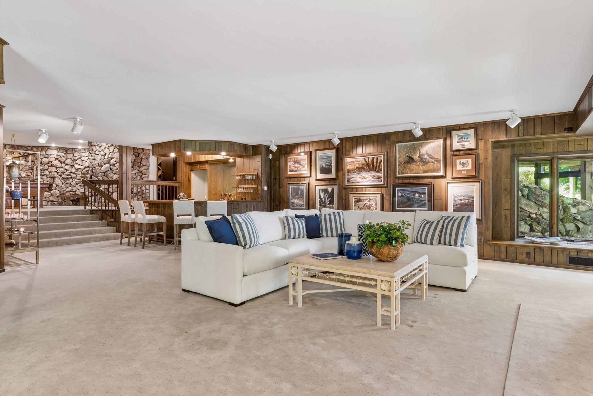 1420 Tamarack Drive
