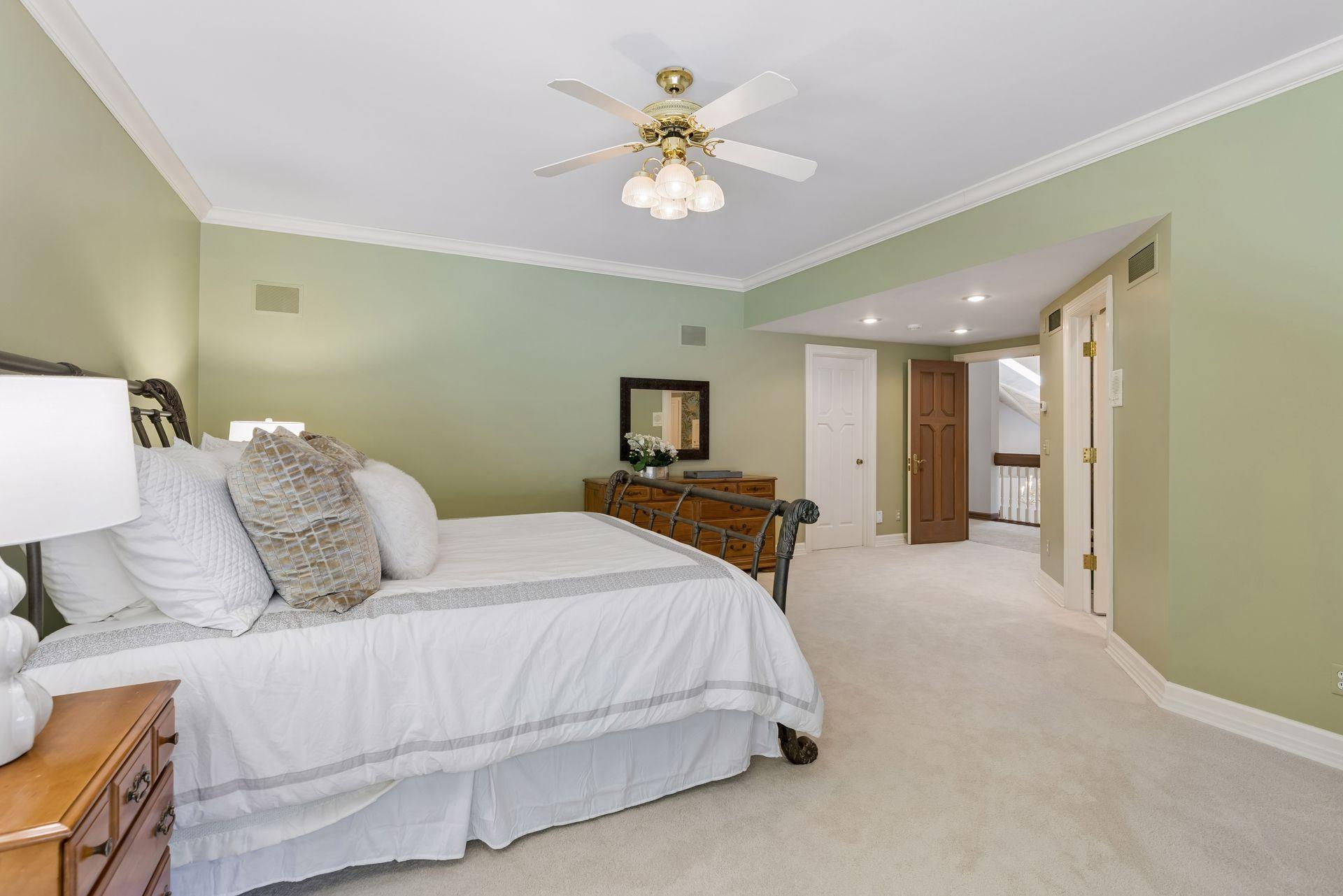 1420 Tamarack Drive
