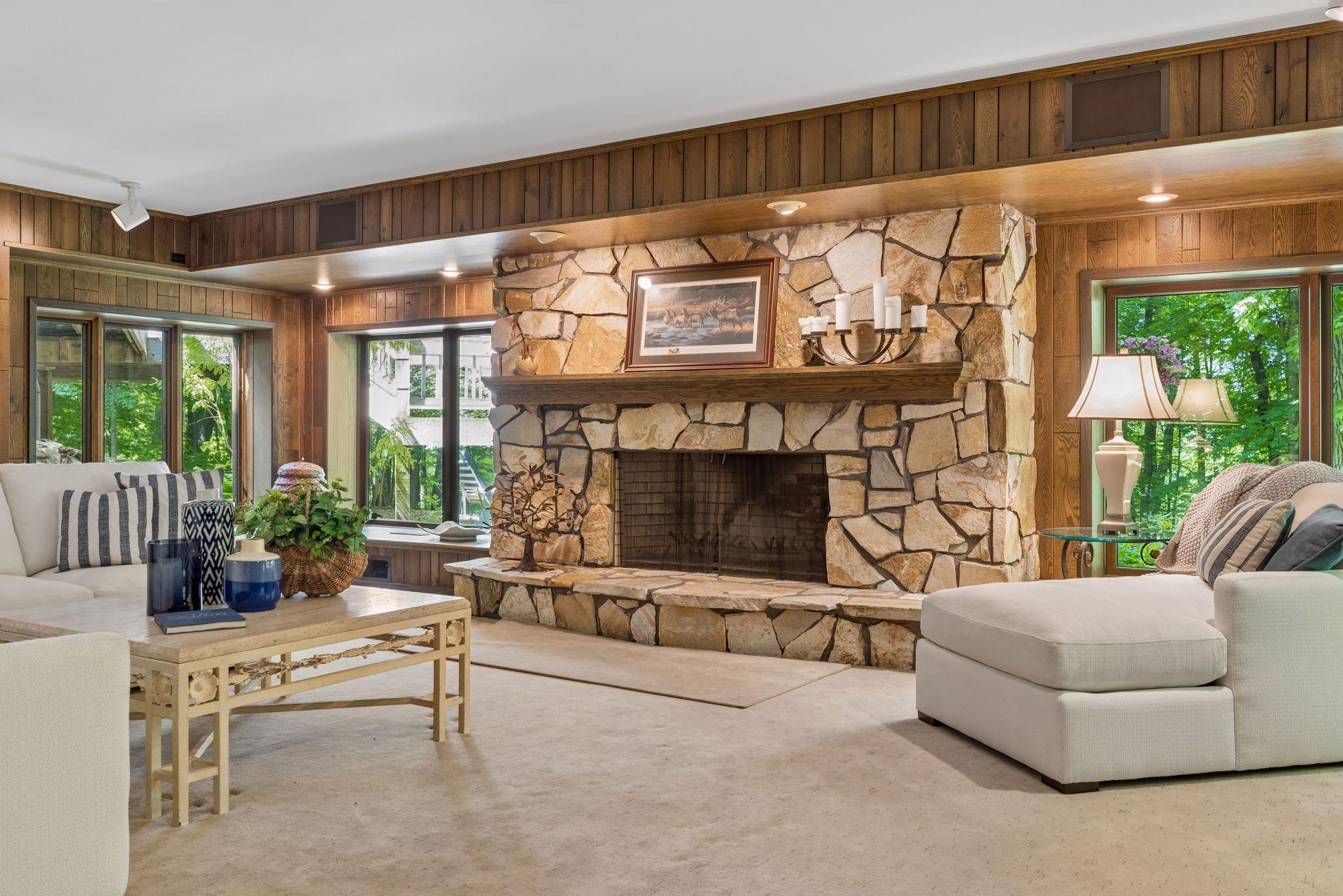 1420 Tamarack Drive