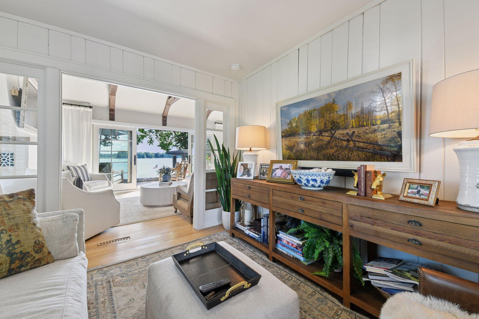 4805 Island View Drive