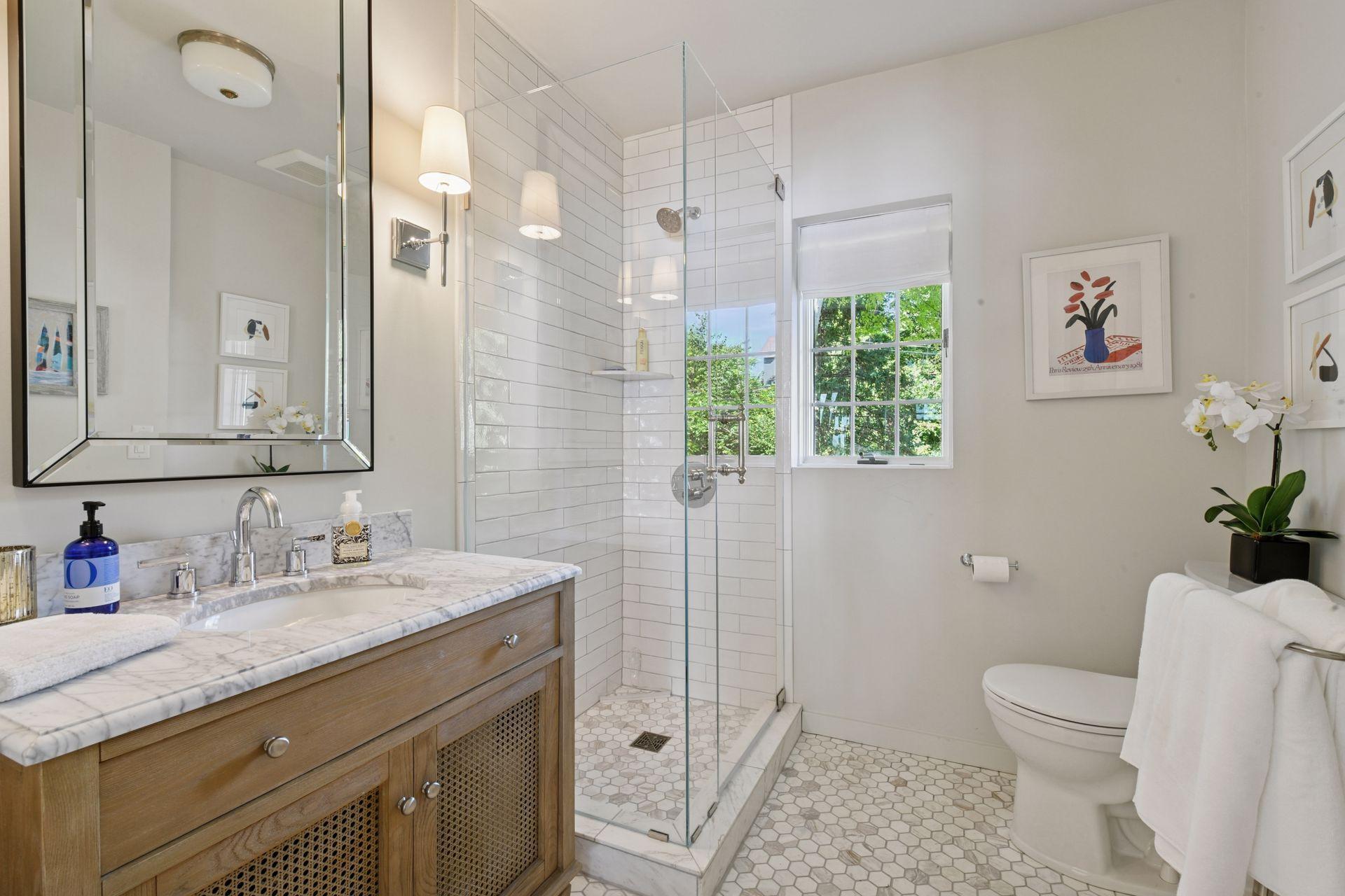 4805 Island View Drive