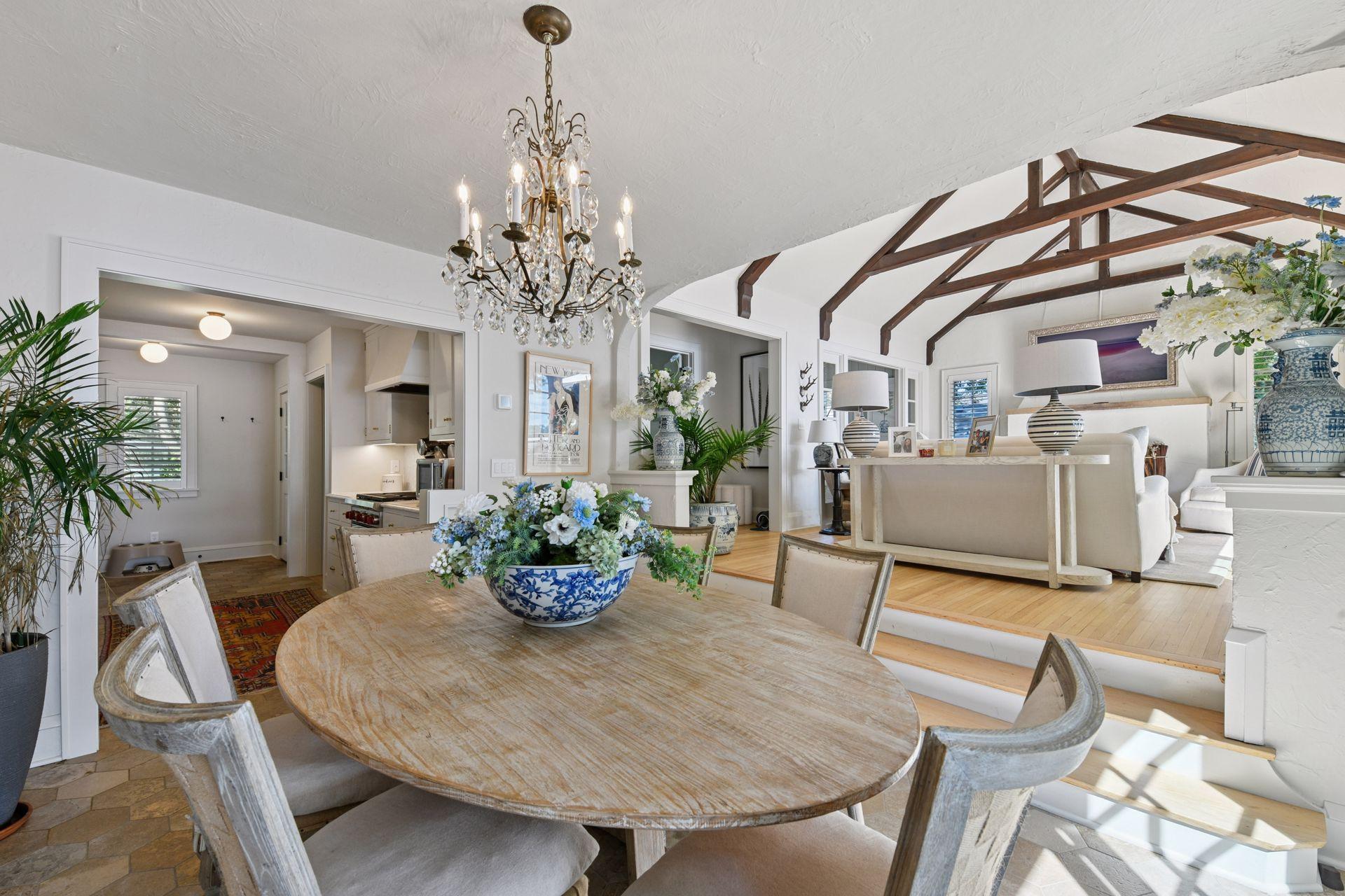 4805 Island View Drive