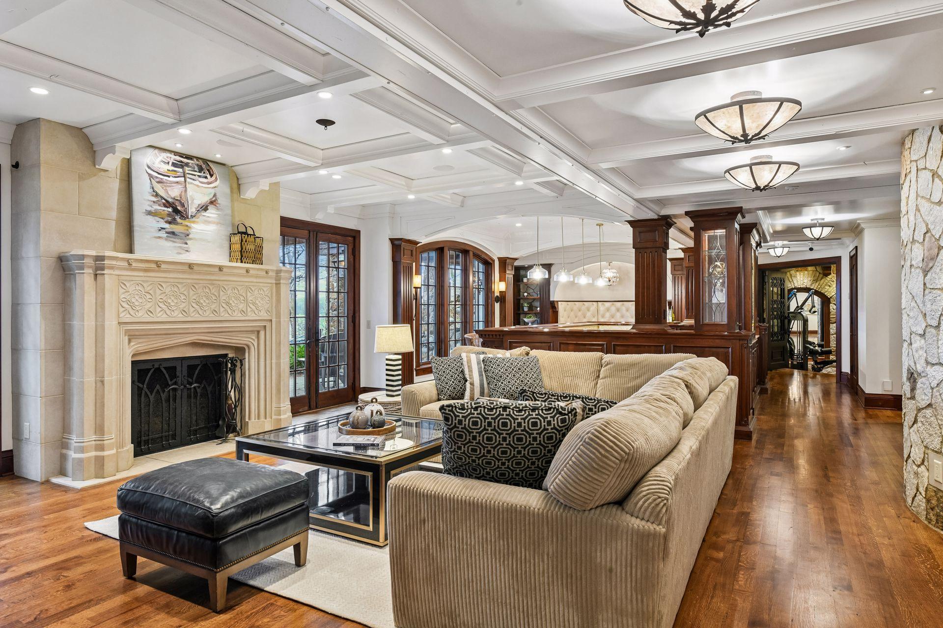 6425 Virginia Drive