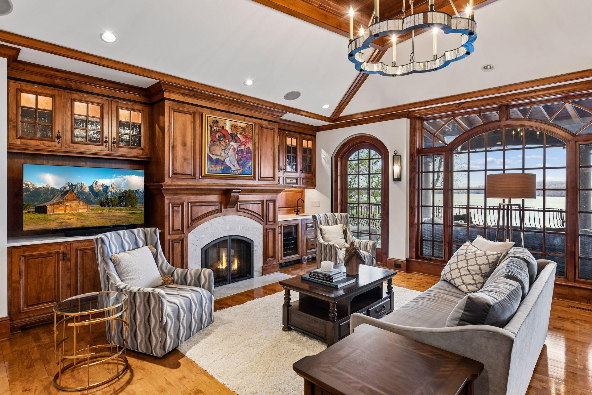 6425 Virginia Drive