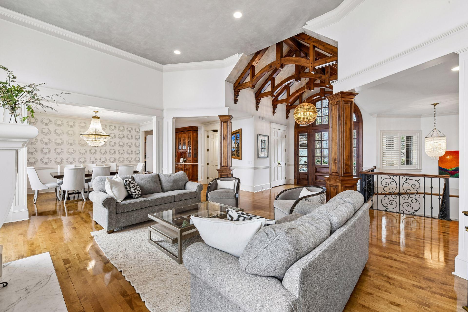 6425 Virginia Drive