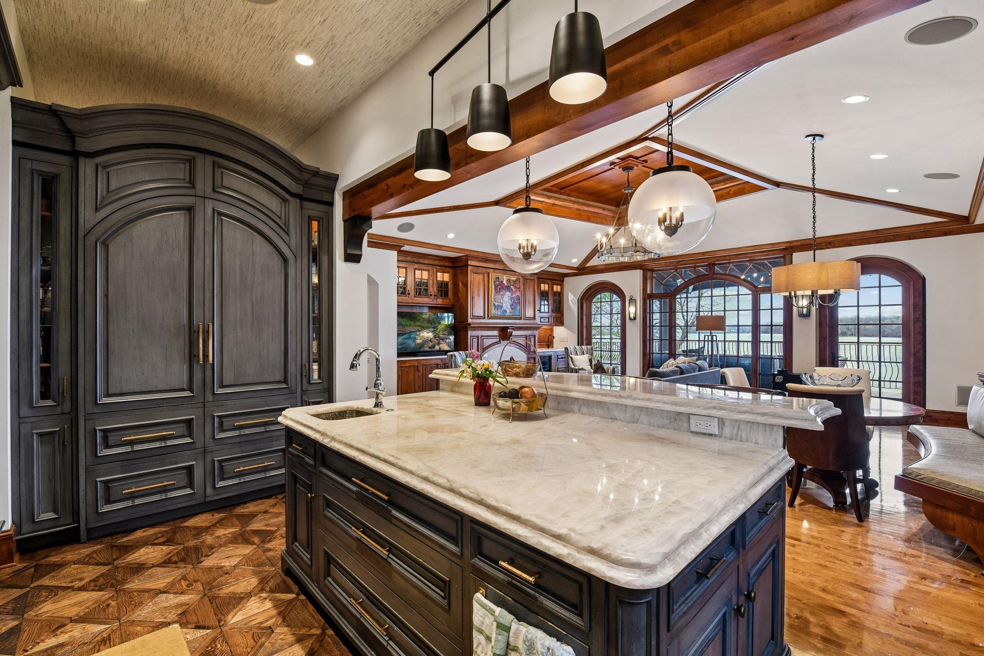 6425 Virginia Drive