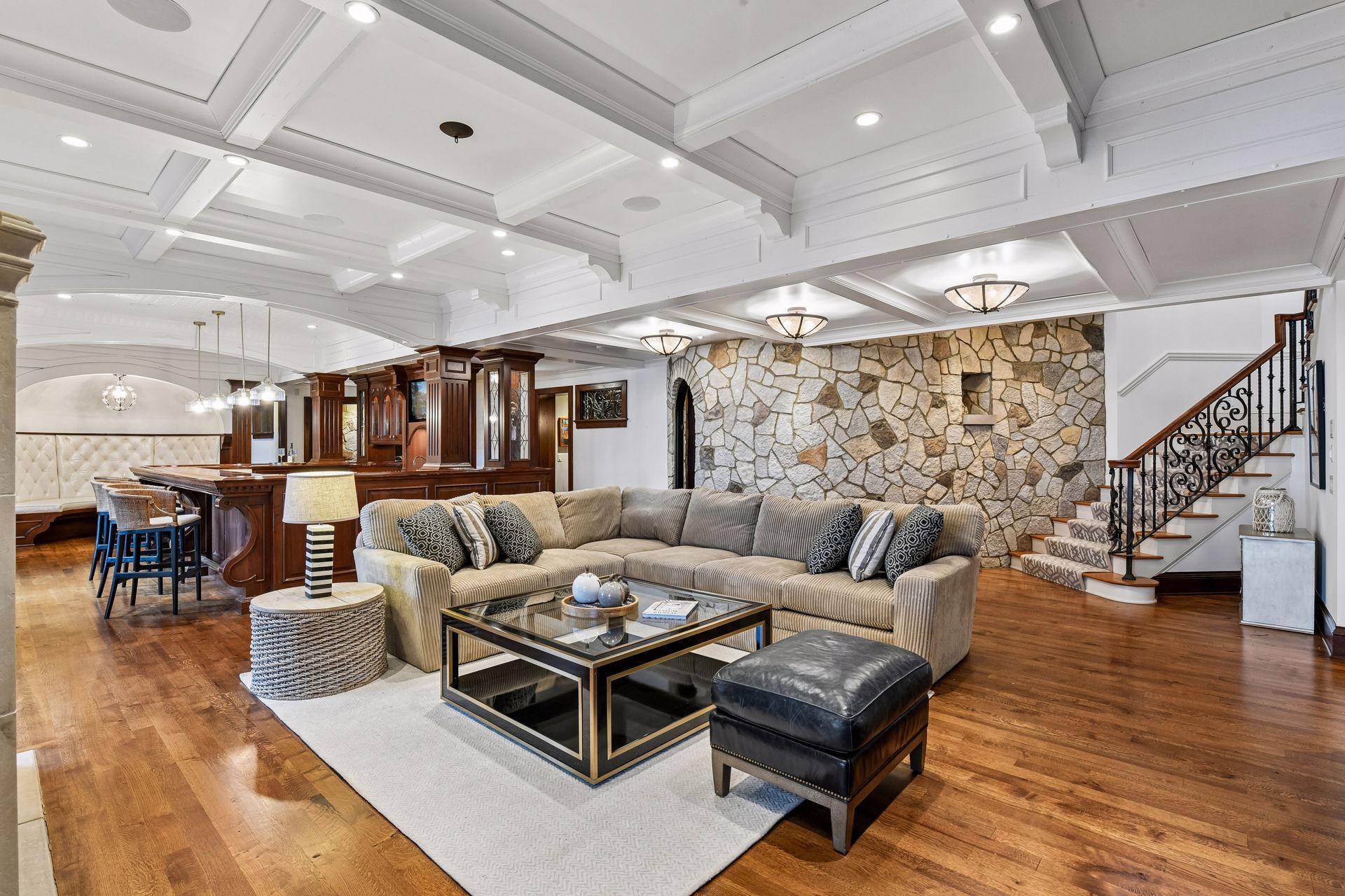 6425 Virginia Drive