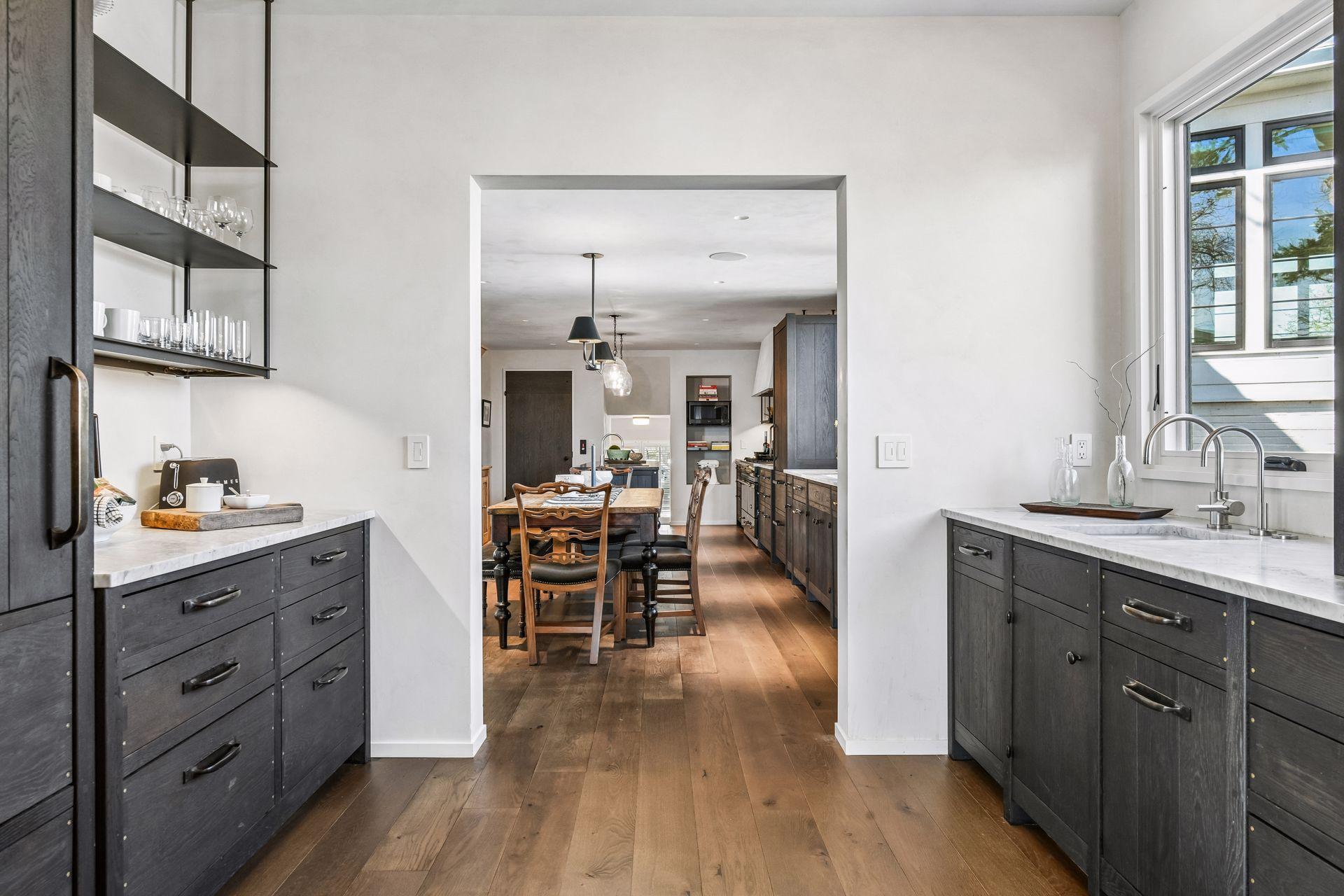 1300 Bracketts Point Road