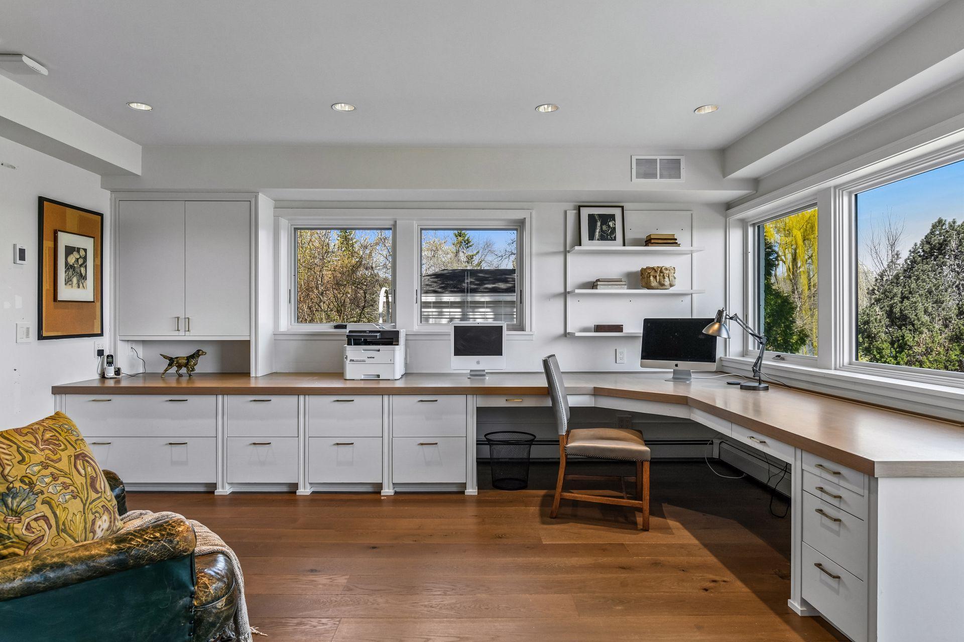 1300 Bracketts Point Road