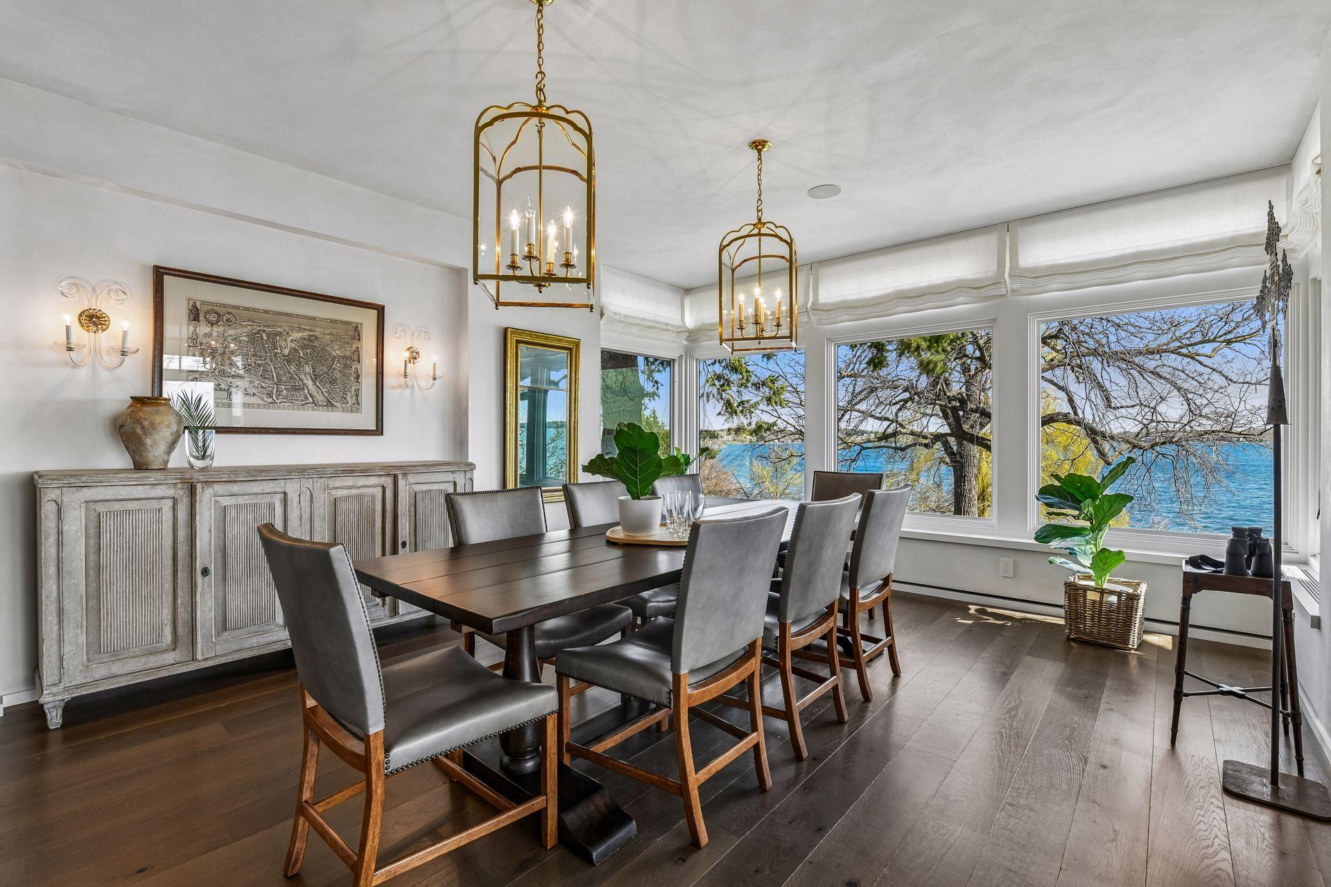 1300 Bracketts Point Road