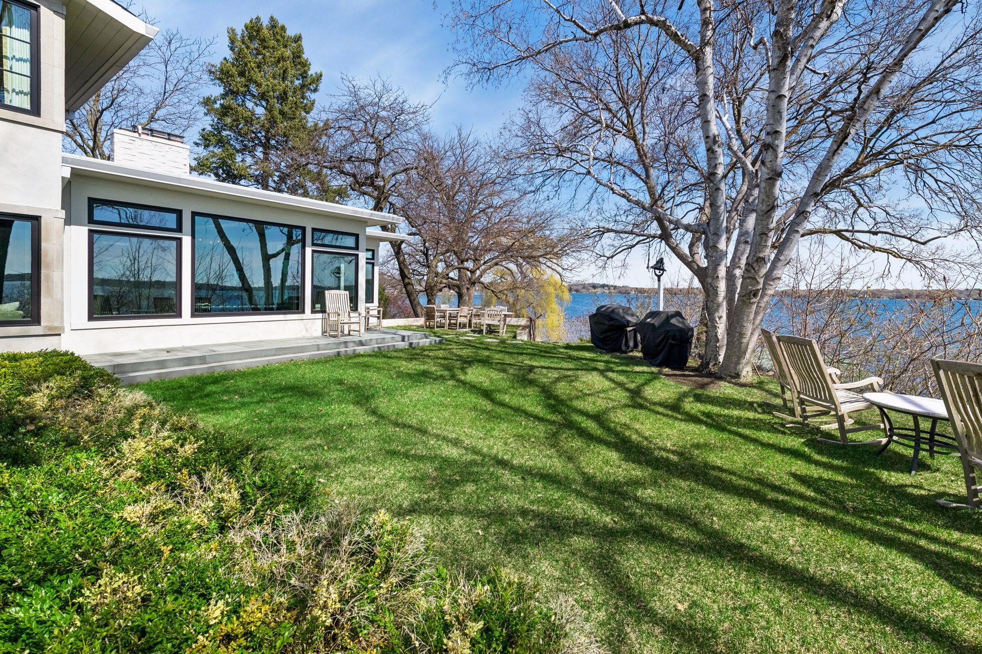 1300 Bracketts Point Road