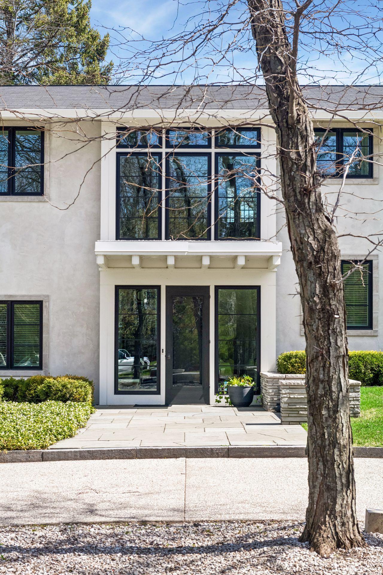 1300 Bracketts Point Road