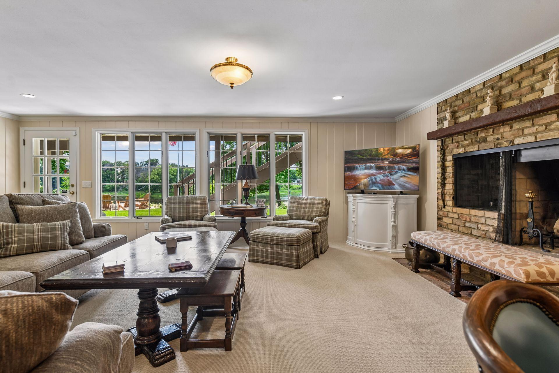 17803 Maple Hill Road