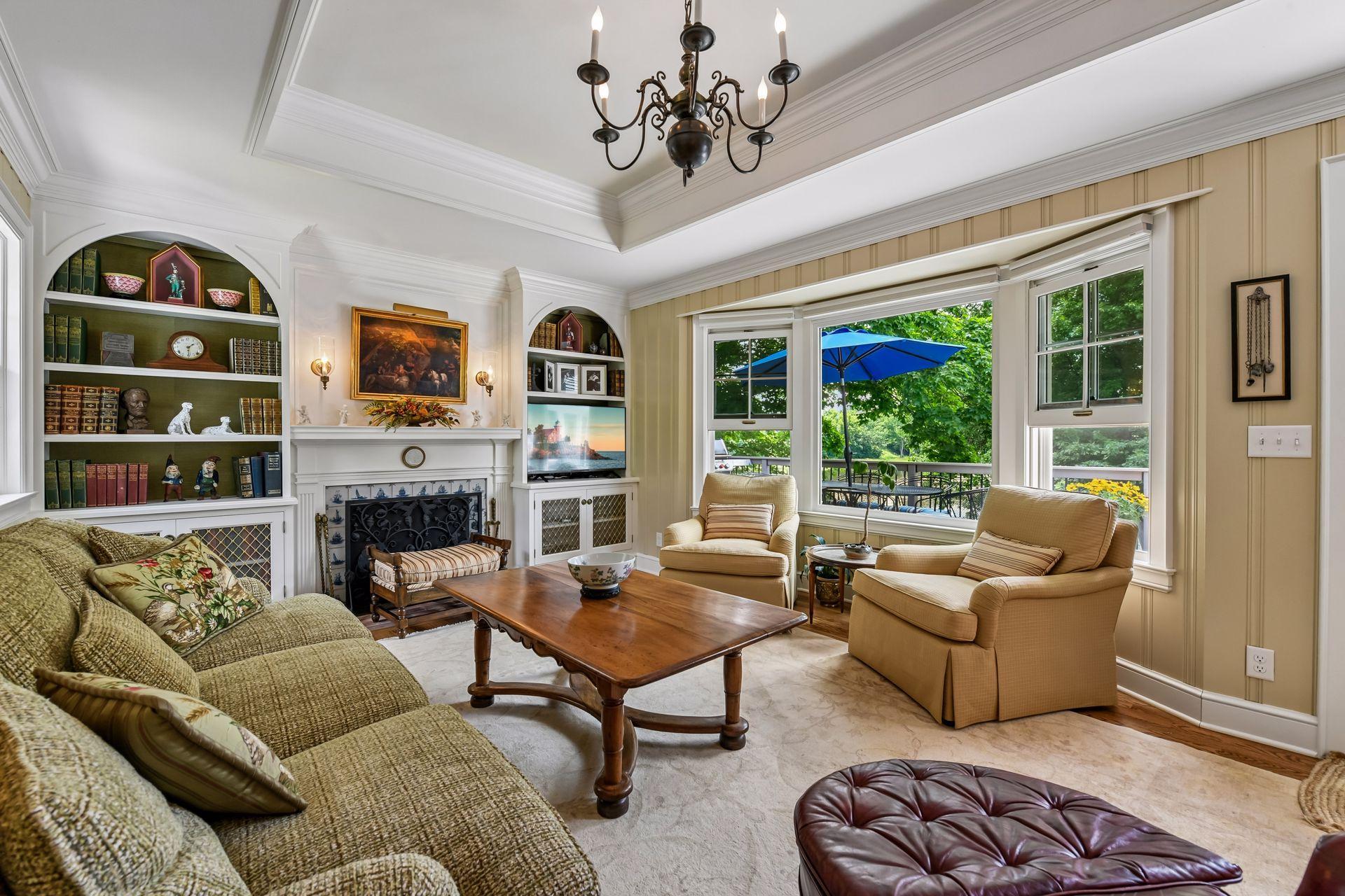 17803 Maple Hill Road