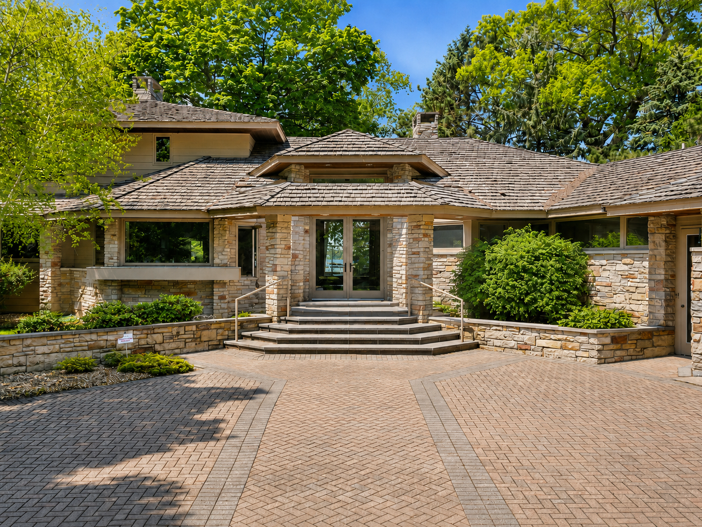 28235 Boulder Circle