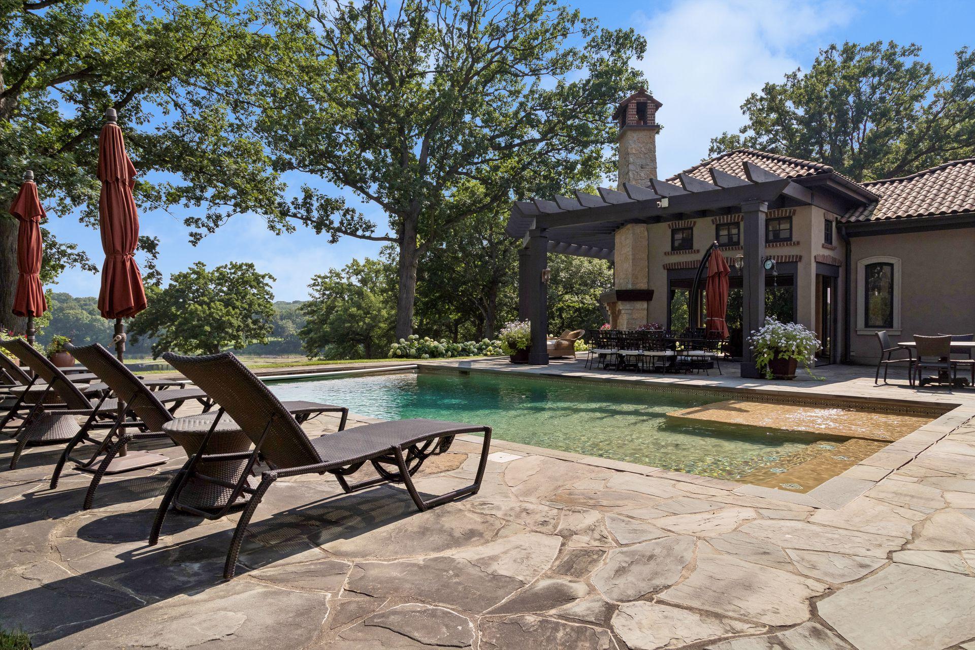 465 Spring Hill Road