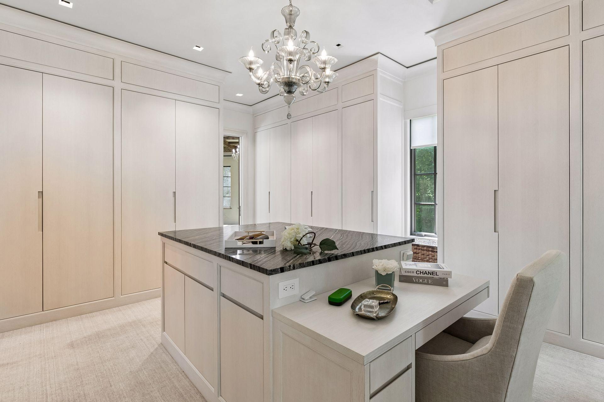465 Spring Hill Road