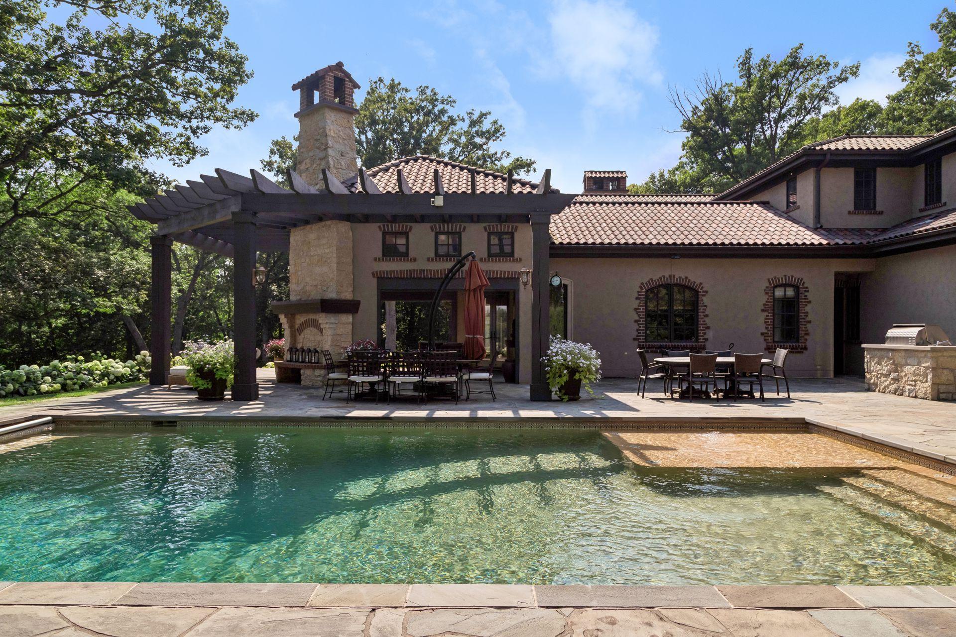 465 Spring Hill Road