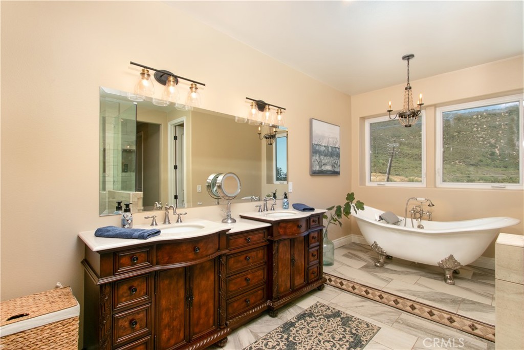 18677 N Deercrest Estates Place