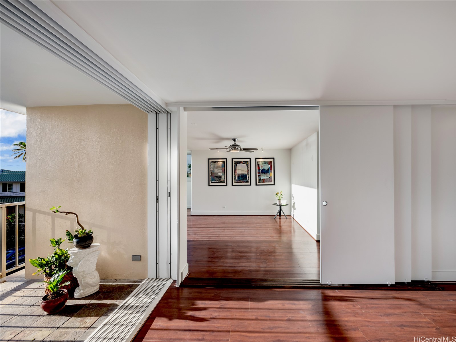 3056 Kalakaua Avenue Unit: 3W