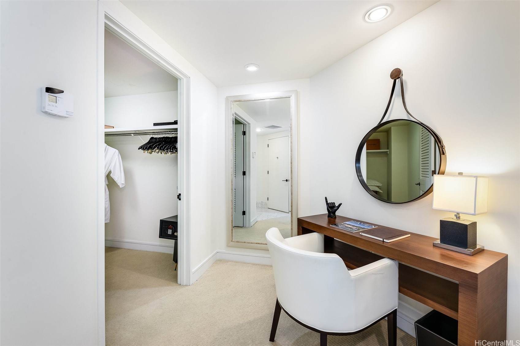 223 Saratoga Road 3203