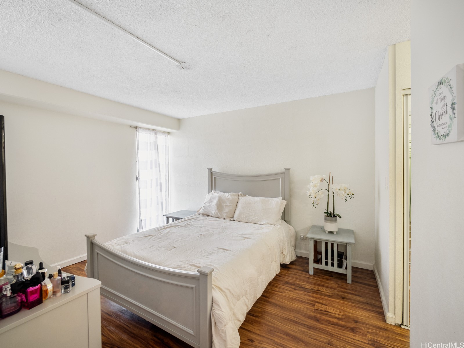1655 Makaloa Street 404