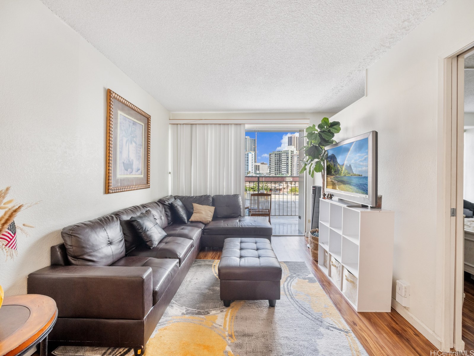 1655 Makaloa Street 404