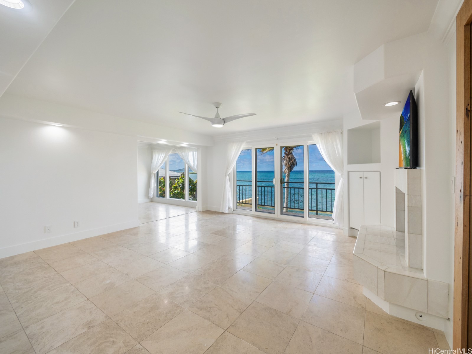 756 Mokulua Drive