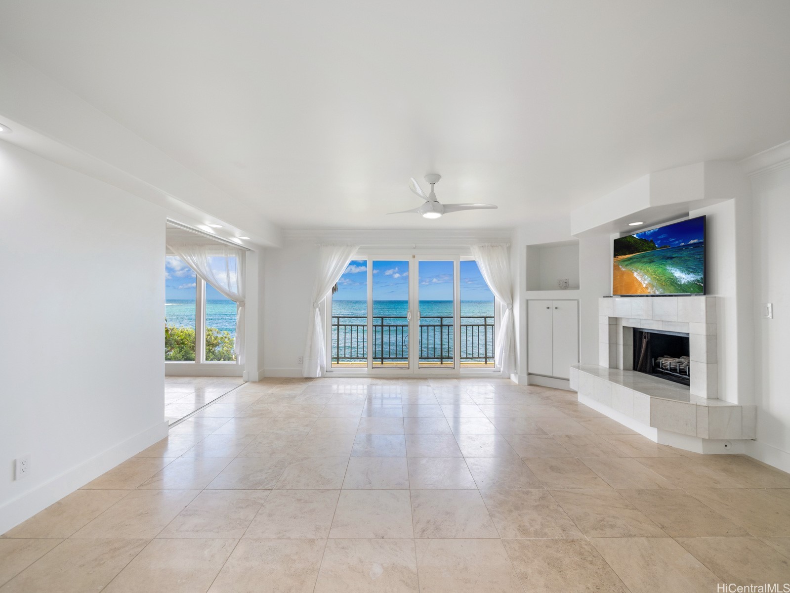 756 Mokulua Drive