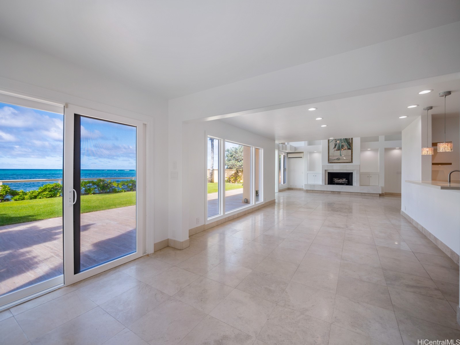 756 Mokulua Drive
