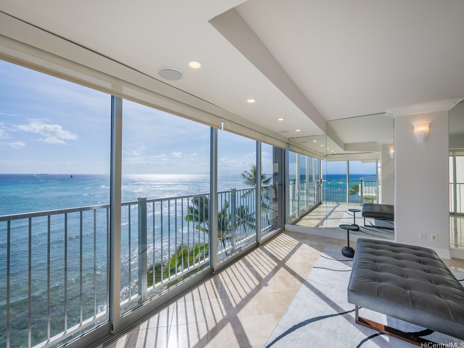 3015 Kalakaua Avenue 901