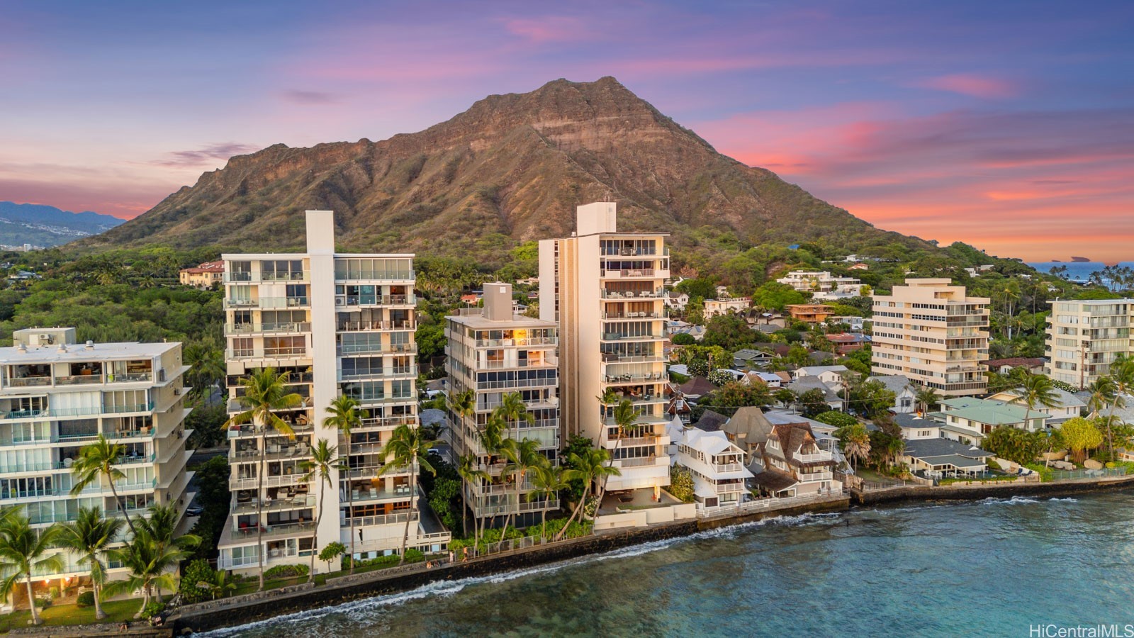 3015 Kalakaua Avenue 901