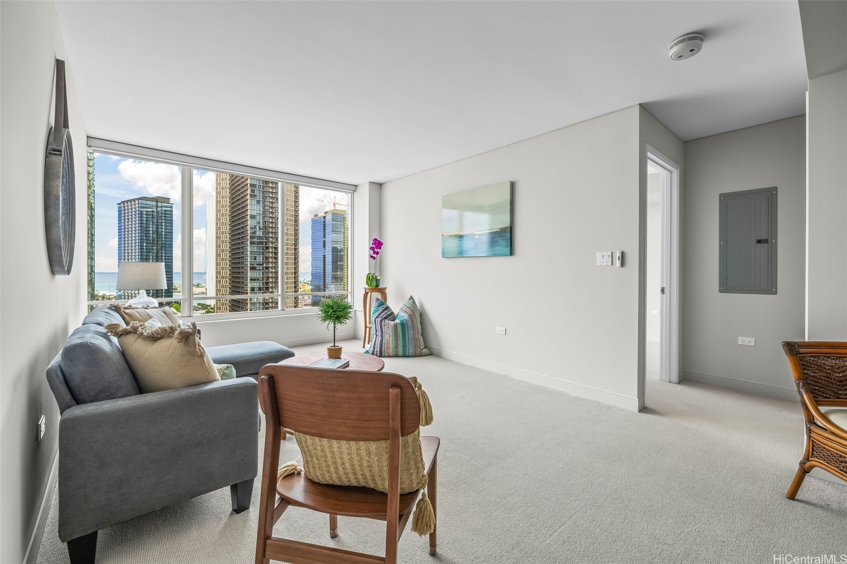1009 Kapiolani Boulevard 2404