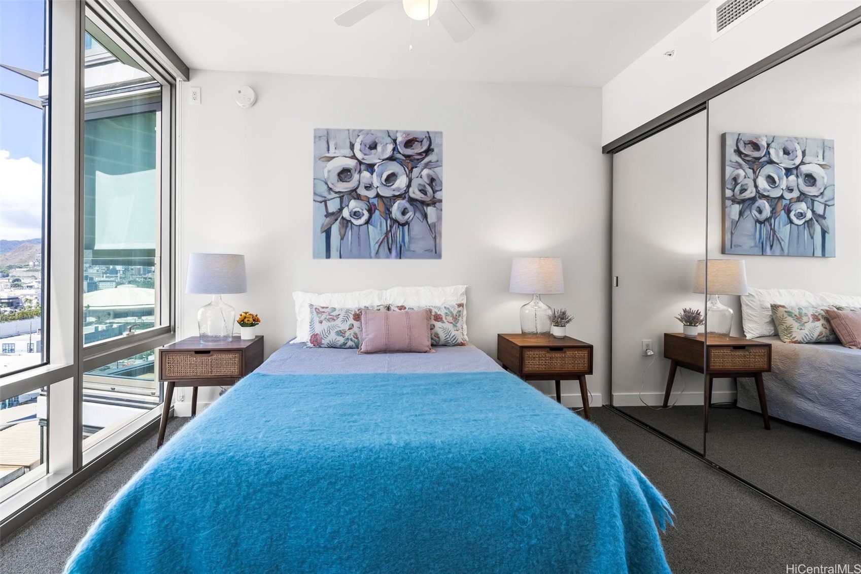 1001 Queen Street 1213