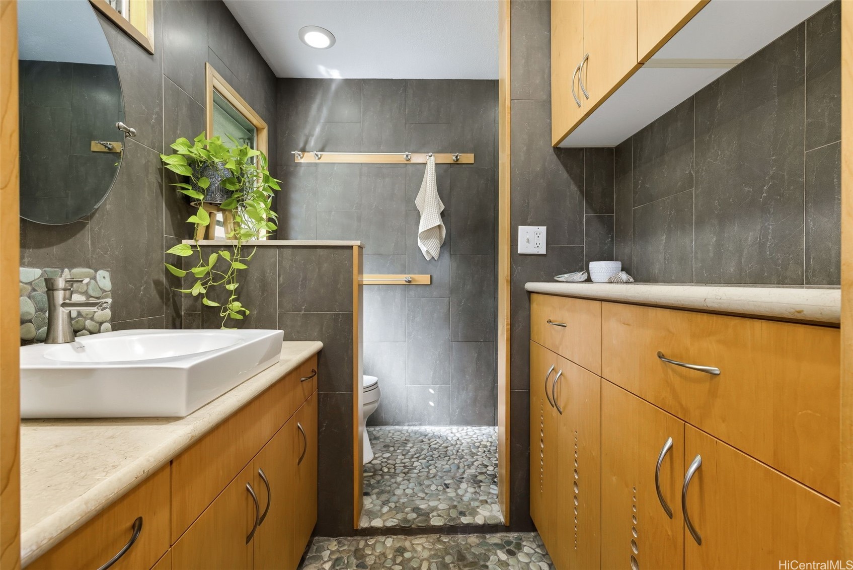 317 Olomana Street C