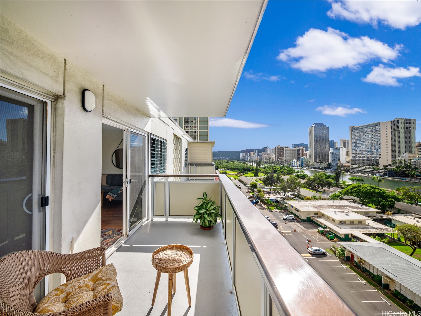 509 University Avenue 1003