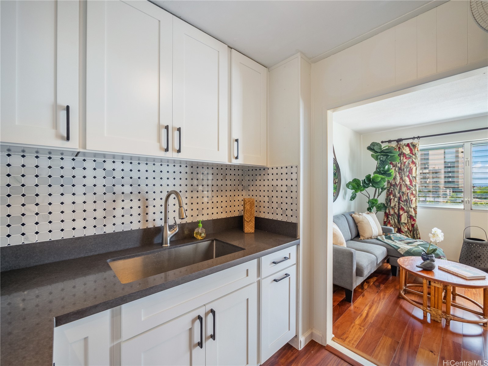 509 University Avenue 1003