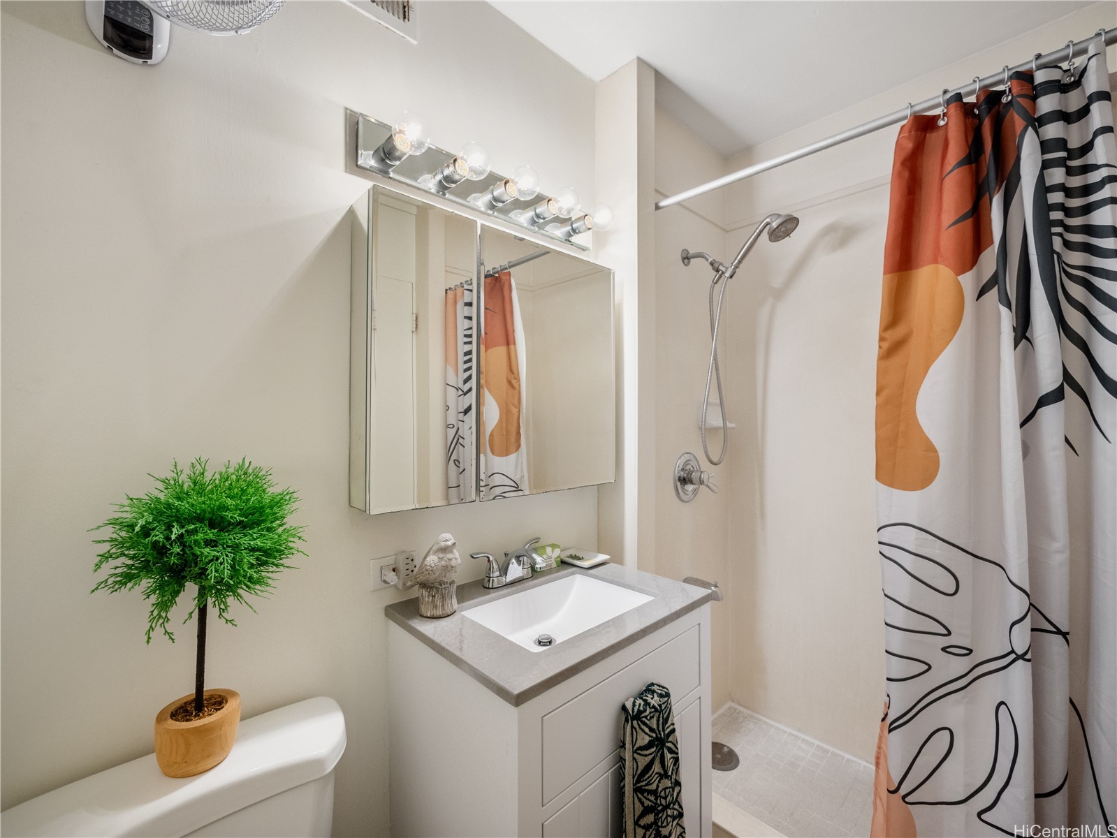 509 University Avenue 1003