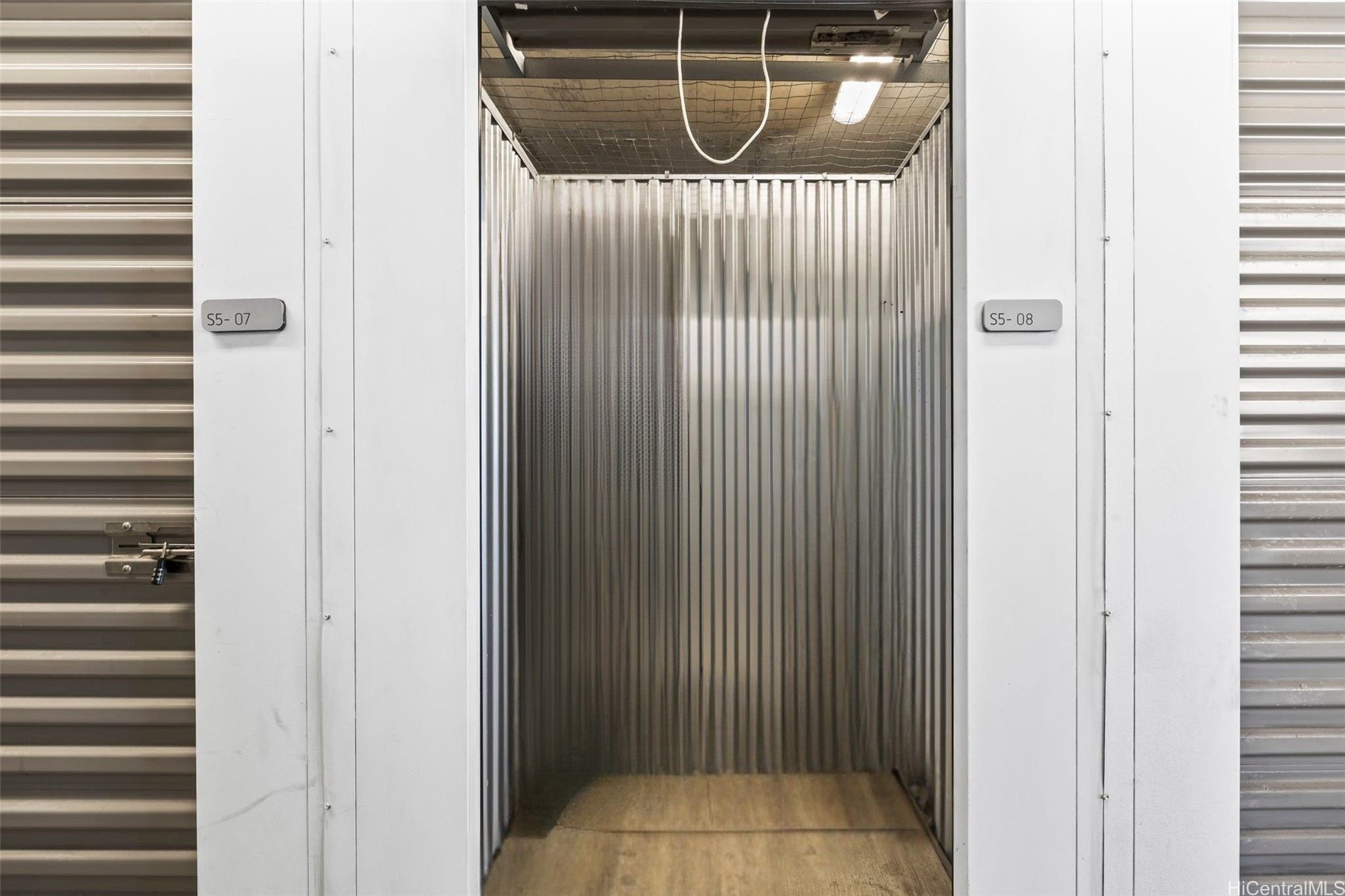 1001 Queen Street 1213