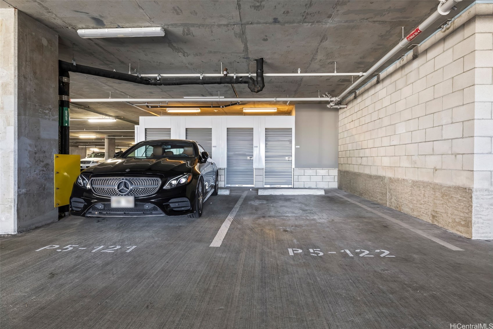 1001 Queen Street 1213