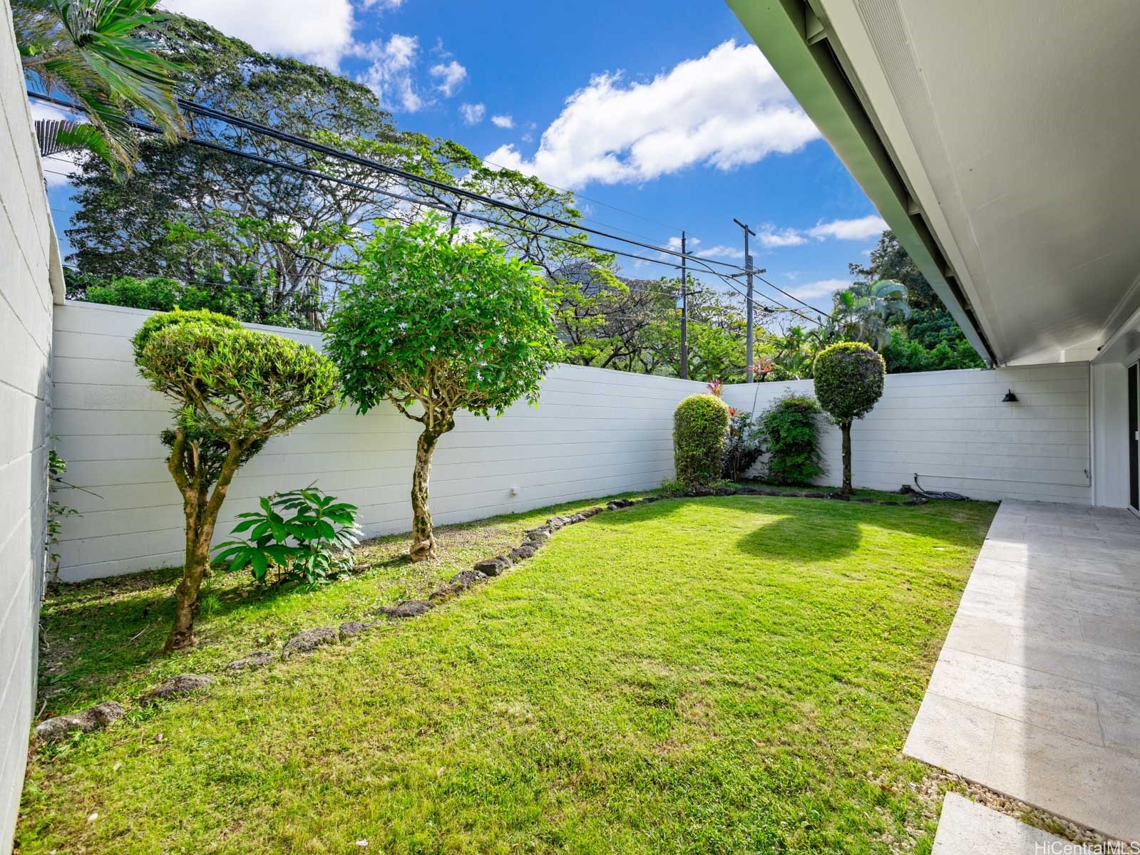 969 Auloa Road